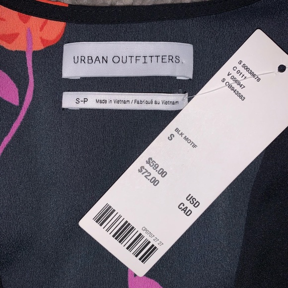 (SOLD) Urban Outfitters tie front floral top - Picture 3 of 5